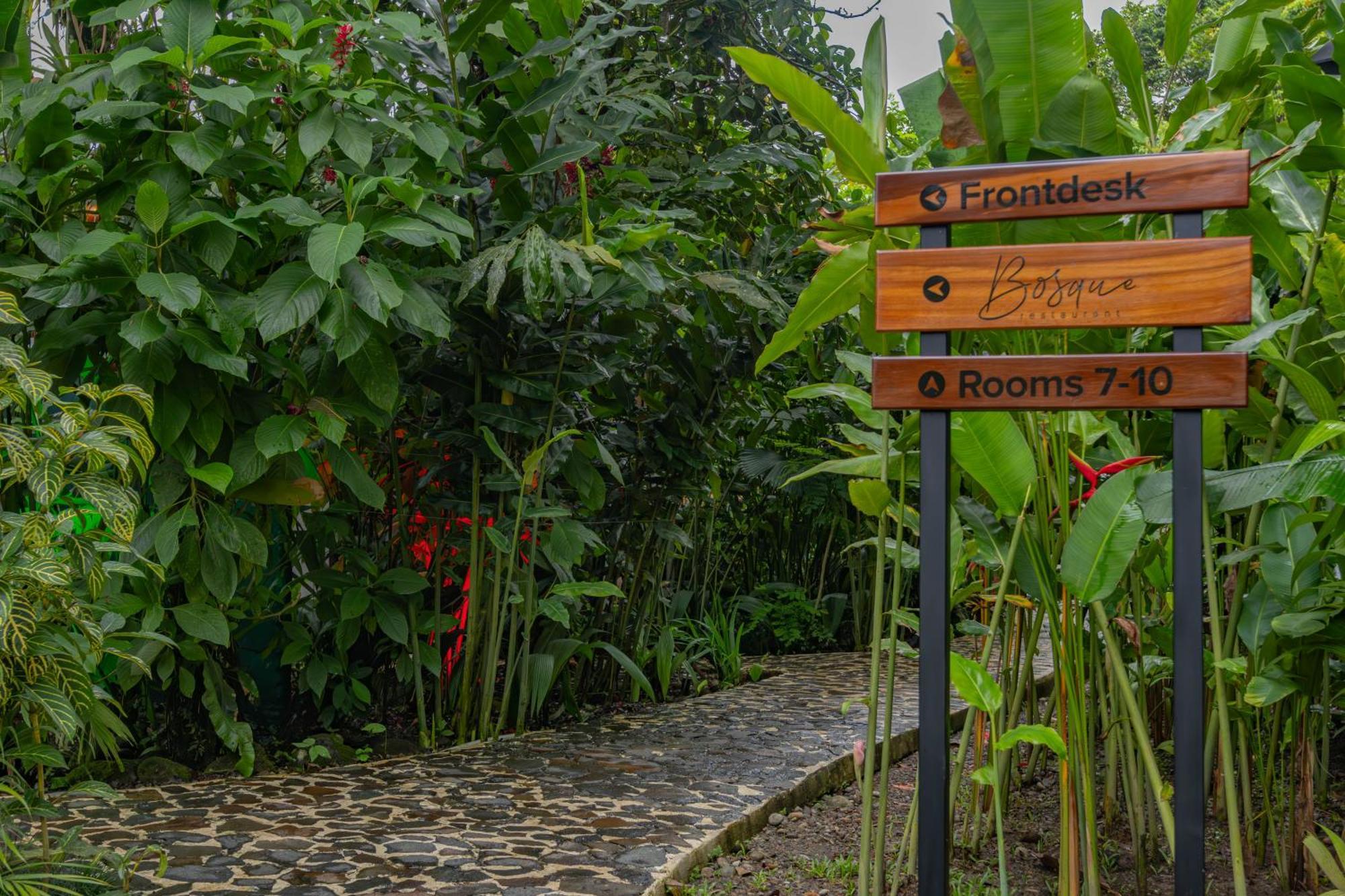 Tifakara Boutique Hotel & Birding Oasis La Fortuna Exterior photo